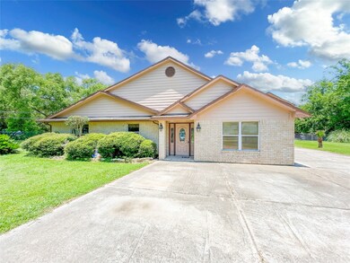 1911 County Road 99 at County Rd, Alvin, TX 77511 - photo 2