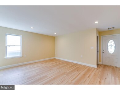 81 Buckingham Dr, Southampton, NJ 08088 - photo 5