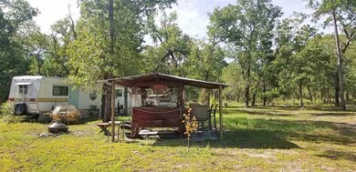 15986 Breeze Dr, Perry, FL 32348 - photo 3