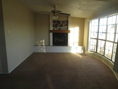 409 Gladys Ave, El Paso, TX 79915 - photo 6