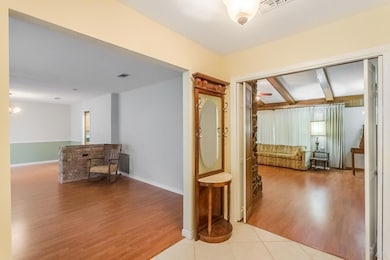 8310 Wilde Lake Rd, Pensacola, FL 32526 - photo 6