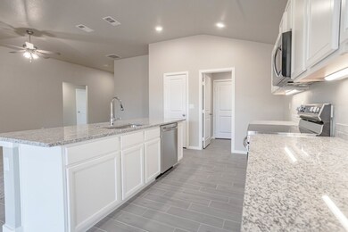 1317 E 94th St, Odessa, TX 79765 - photo 3