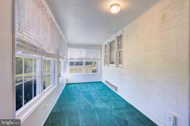 27039 Three Notch Rd, Mechanicsville, MD 20659 - photo 2