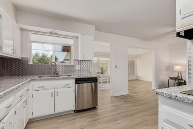 9909 W Sun City Blvd, Sun City, AZ 85351 - photo 3