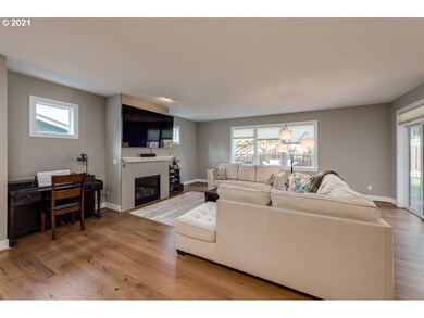 4416 Riverview Ave, West Linn, OR 97068 - photo 2