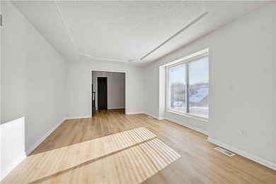 5807 Noland Rd, Shawnee, KS 66216 - photo 5