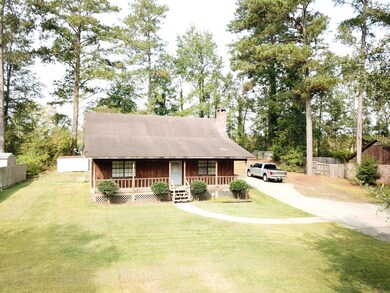 9 Cedarbrook Ln, Laurel, MS 39443 - photo 4