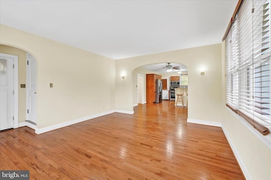 1243 Ten Oaks Rd, Halethorpe, MD 21227 - photo 6