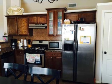 728 Desert Sage Dr, Horizon City, TX 79928 - photo 6