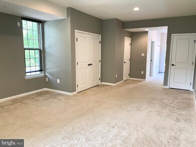 7202 Winding Hills Dr, Hanover, MD 21076 - photo 4