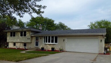 9449 Arthur St, Crown Point, IN 46307 - photo 2