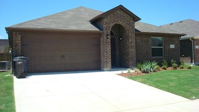 8217 Spotted Doe Dr, Fort Worth, TX 76179 - photo 2