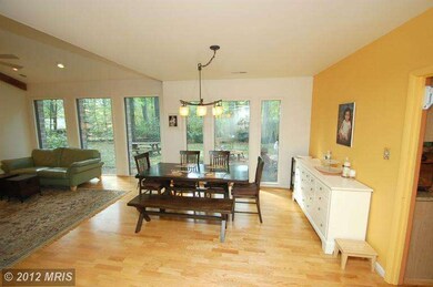 12001 Aintree Ln, Reston, VA 20191 - photo 7