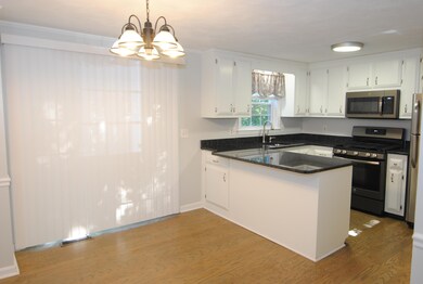 45 Hawkstead Hollow unit U49, Nashua, NH 03063 - photo 6