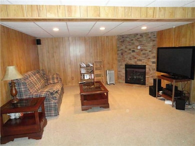 Den/Family/Great Room.