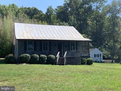 611 Essex Mill Rd, Dunnsville, VA 22454 - photo 5