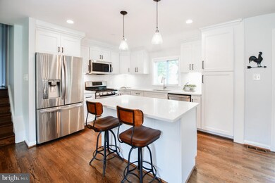 13611 Grenoble Dr, Rockville, MD 20853 - photo 4