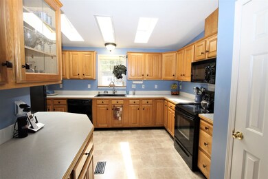 6 Brooklyns Way, Hampstead, NH 03841 - photo 4
