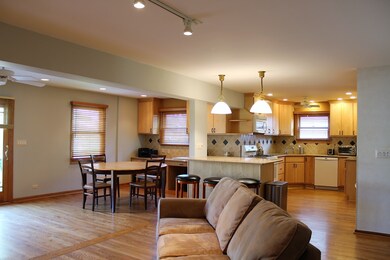 Kitchen/family room