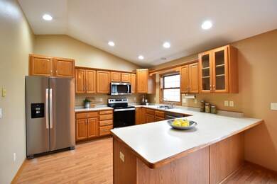 1011 W 2nd St, Zumbrota, MN 55992 - photo 2