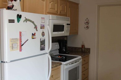 10618 W Granada Dr, Sun City, AZ 85373 - photo 2