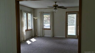 2211 Hardscrabble Rd, Burnsville, NC 28714 - photo 4