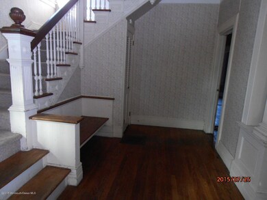 157 Branchport Ave - Stairs wWindow Seat