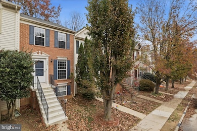 2038 Stargrass Ct, Woodbridge, VA 22192 - photo 2