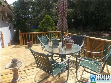 OPEN DECK / FENCED BACKYARD