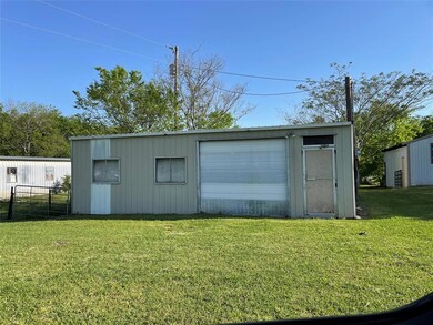 4400 W Texas Highway 56, Ector, TX 75439 - photo 2