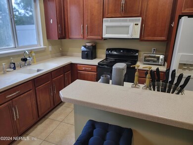 2398 Sunset Bluff Dr, Jacksonville, FL 32216 - photo 6