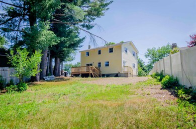9 1/2 Wellman Ave, Nashua, NH 03064 - photo 2
