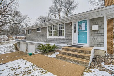 Exterior Front Entry