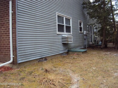 71A Sunset Rd unit C, Whiting, NJ 08759 - photo 2