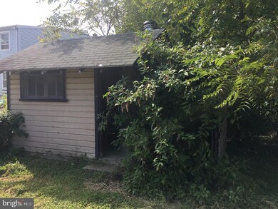 370 New St, Pottstown, PA 19464 - photo 2