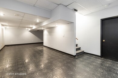 1749 N Baldwin Ave unit 2, Waukegan, IL 60085 - photo 4