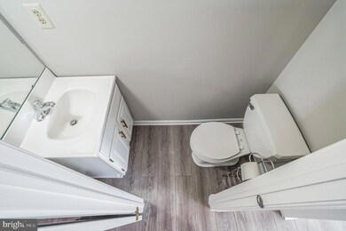 2 Franklin Getz Dr, Broomall, PA 19008 - photo 7