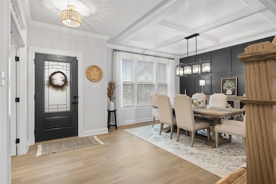 Open and beautiful w/ engineered hardwood flooring