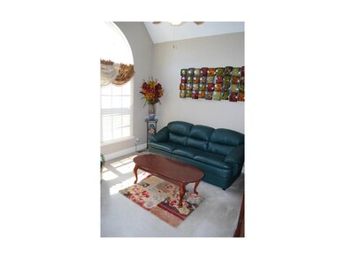 600 E Ash, Raymore, MO 64083 - photo 3