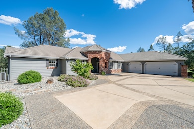 Driveway-Welcome Home!