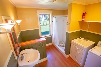 Bathroom #1