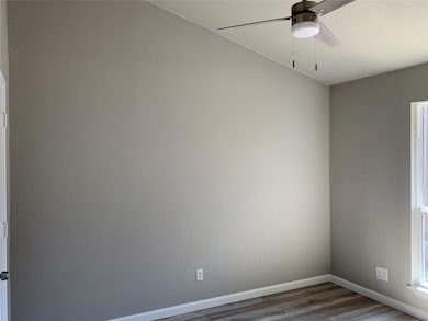 300 Mountain View Ct, Bedford, TX 76021 - photo 6