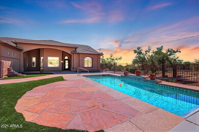 Plenty of Space to Entertain