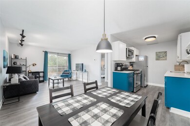 1700 SW 16th Ct unit C25, Gainesville, FL 32608 - photo 6