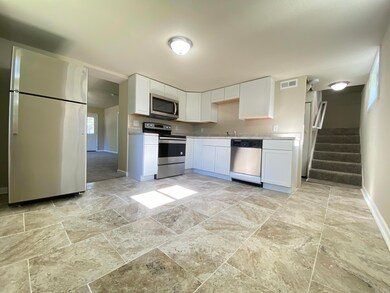 1247 E 35th St, Des Moines, IA 50317 - photo 6