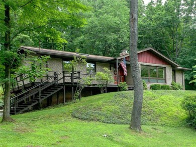 Located on a gorgeous tree-lined street in the Fra