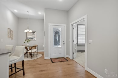 5895 Springview Cir, Mason, OH 45040 - photo 6