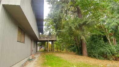 3601 88th Ave SE, Mercer Island, WA 98040 - photo 6