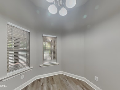 2_pc_UE13tC9Urx_fZmUEjQHym_layout_0