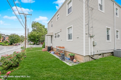 124 Dutchess Ave, Staten Island, NY 10304 - photo 5